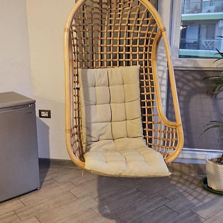 Luxury Suite Alezzi Beach Apartment Piscina Incalzita Sauna Jacuzzi Parking Navodari Exterior photo