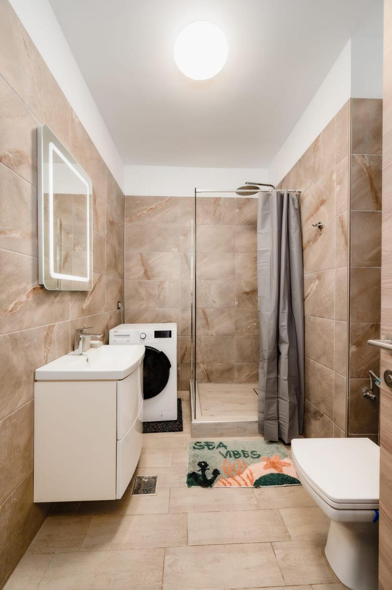 Luxury Suite Alezzi Beach Apartment Piscina Incalzita Sauna Jacuzzi Parking Navodari Exterior photo