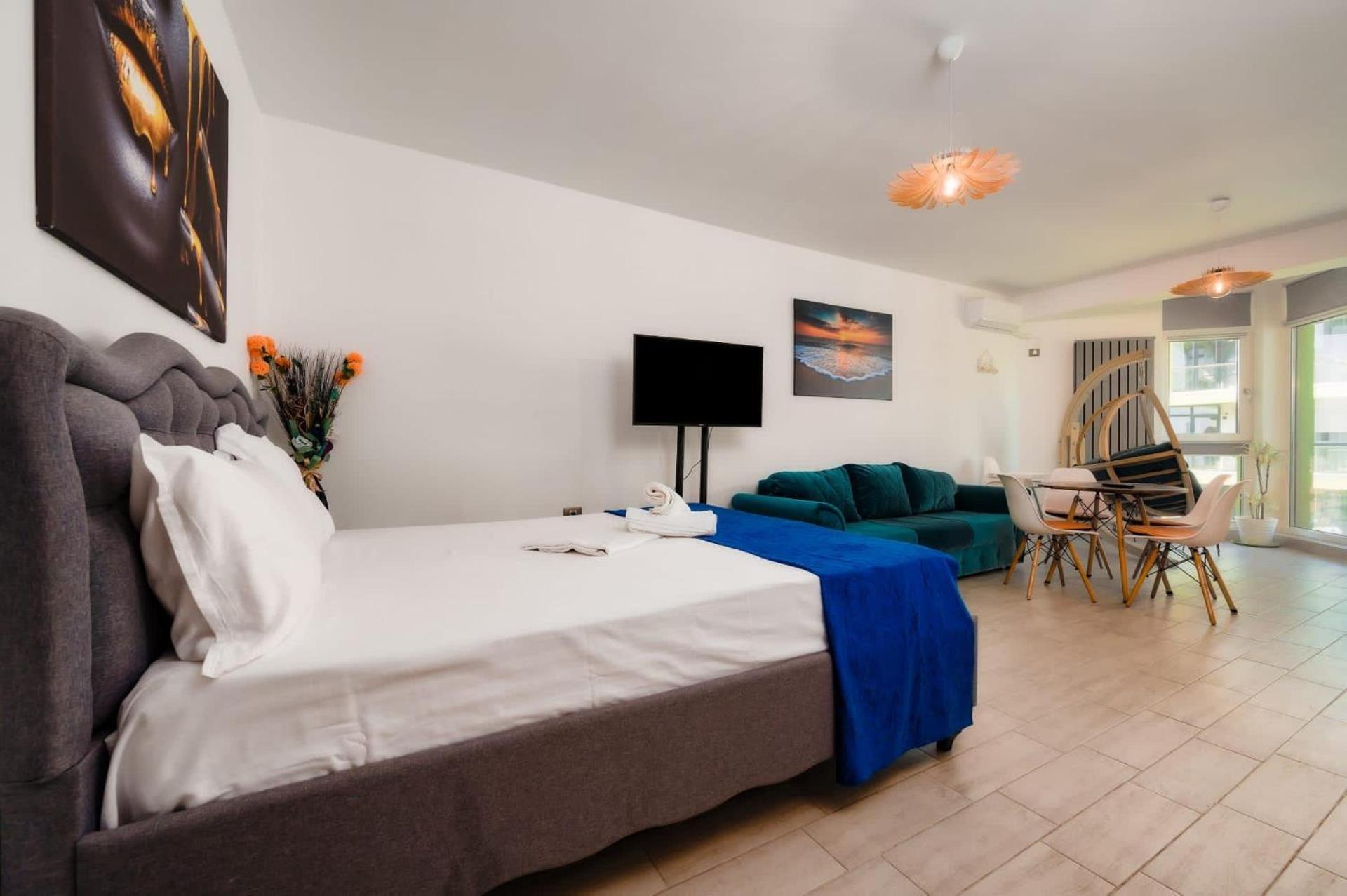 Luxury Suite Alezzi Beach Apartment Piscina Incalzita Sauna Jacuzzi Parking Navodari Exterior photo